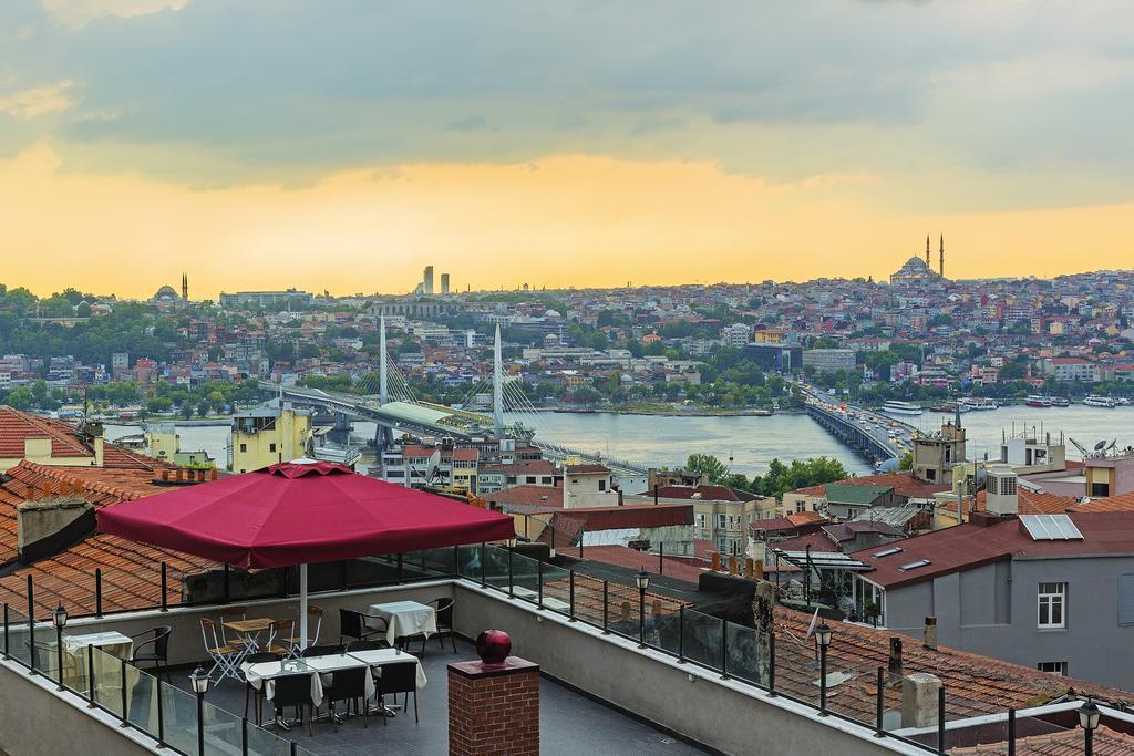 Meroddi Pera Flats Истанбул Екстериор снимка